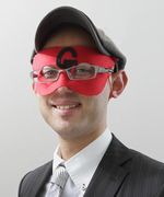 当たることで有名なゲッターズ飯田のプロフィールと口コミが掲載されています。