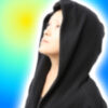 東洋占術と西洋占術、そして霊視を融合させた独自のハイブリッド鑑定を行う灯先生のイメージ
